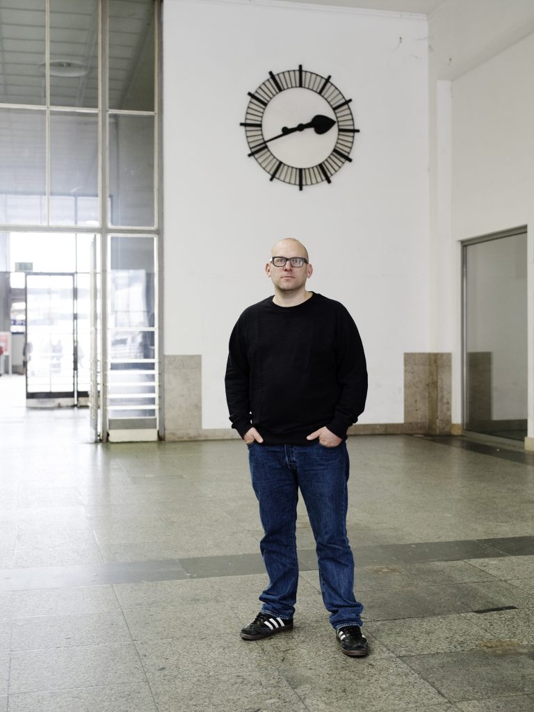 Reporter Roland Schulz vom SZ Magazin. 