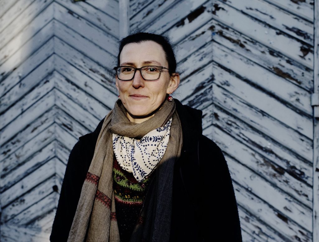 Die Kabarettistin Martina Schwarzmann, fotografiert von Gerald von Foris