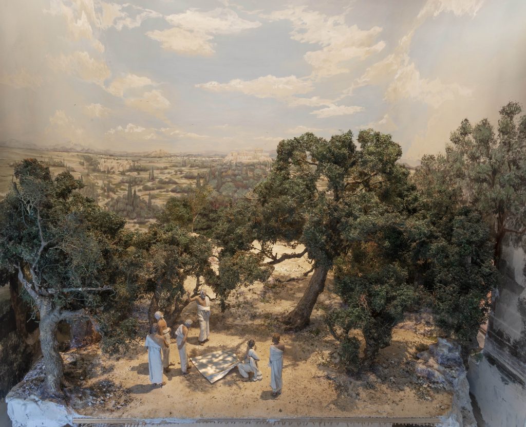 Noch steht dieses Diorama zur Camera Obscura in den Werkstätten des Deutschen Museums: Aristoteles erkennt während einer Sonnenfinsternis, dass sich das Himmelsgeschehen spiegelverkehrt am Boden abzeichnet. Foto: Deutsches Museum